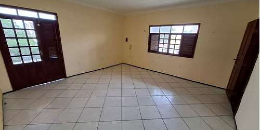 vendo Cassa bairro Sapiranga 24