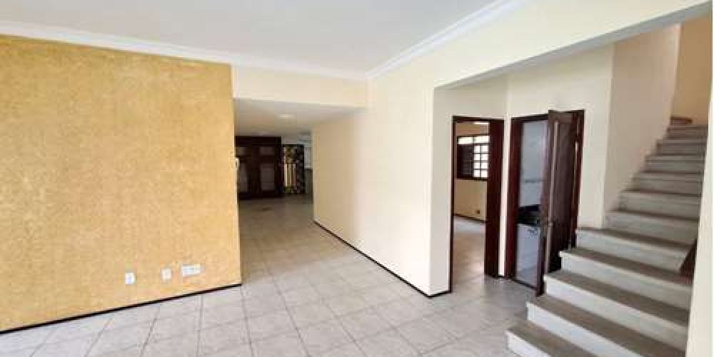 vendo Cassa bairro Sapiranga 9